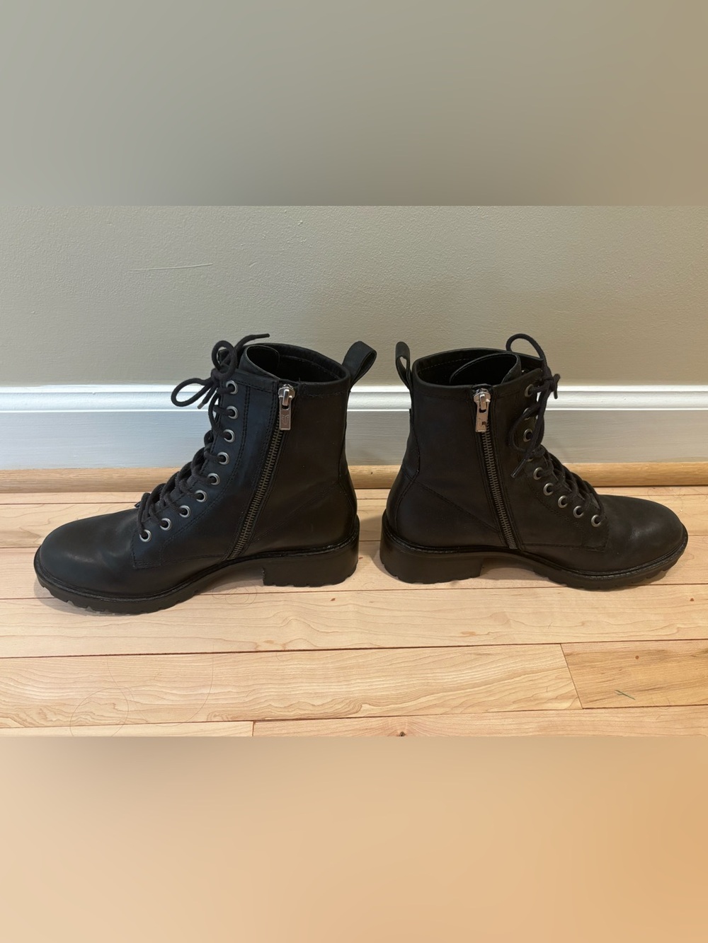 Frye Foster Combat Boots Black Leather Lace Up Side Zip Size 7.5 - Picture 3 of 11